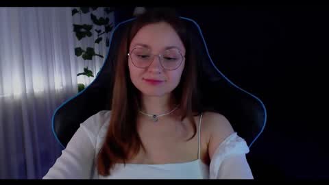 Snapshot of nochnoye_soltse chatting on 02-18-25, 07:41 Sun or Luna online show from 02-18-25, 07:41