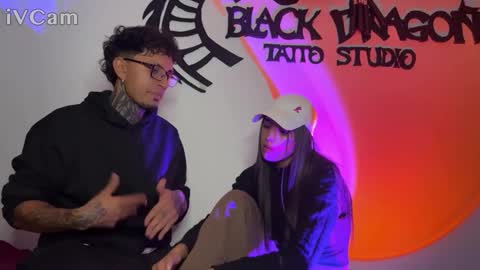 Jean Y Isa online show from 12-14-25, 04:51