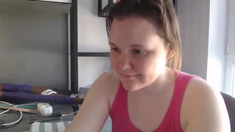 Snapshot of nodarell chatting on 05-14-26, 02:13 nodarell online show from 05-14-26, 02:13