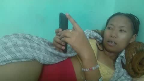 noella711128 online show from 01-09-26, 07:44