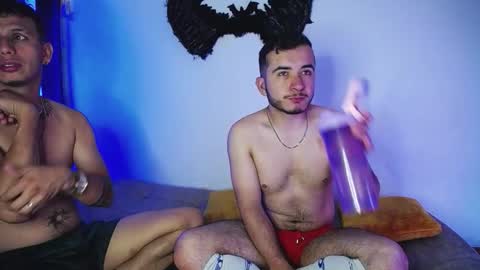 noha_and_iam1 online show from 02-09-26, 11:47