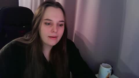 Snapshot of noir_ember_ chatting on 10-18-25, 12:39 noir_ember_ online show from 10-18-25, 12:39
