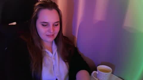 Snapshot of noir_ember_ chatting on 10-28-25, 02:20 noir_ember_ online show from 10-28-25, 02:20