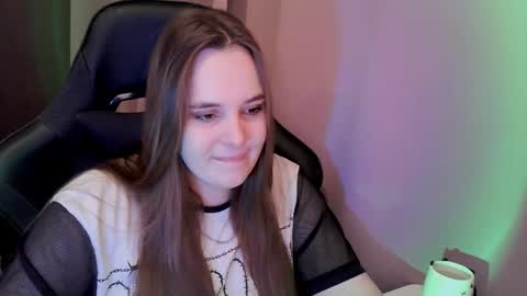 Snapshot of noir_ember_ chatting on 12-05-25, 01:52 noir_ember_ online show from 12-05-25, 01:52