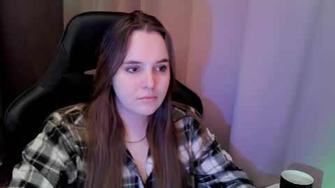 Snapshot of noir_ember_ chatting on 12-16-25, 10:20 noir_ember_ online show from 12-16-25, 10:20