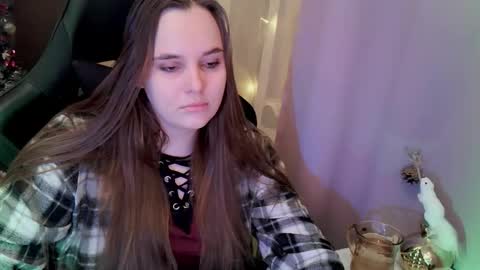 noir_ember_ online show from 01-15-26, 02:43