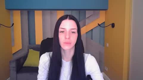 NoirDiva online show from 03-23-26, 06:50