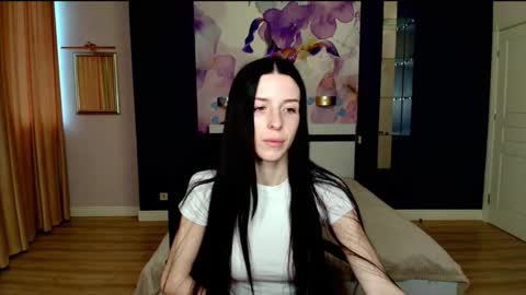 NoirDiva online show from 03-30-26, 05:41