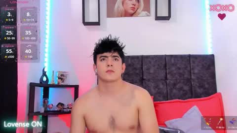 Snapshot of nolan_twink chatting on 04-08-26, 07:14 Nolan online show from 04-08-26, 07:14