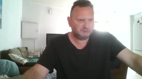 Nollie online show from 10-30-25, 07:21