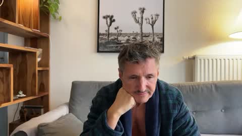 nolo34 online show from 12-16-25, 02:00