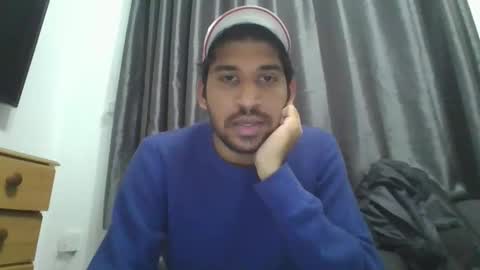 Snapshot of nomaii246 chatting on 10-16-25, 05:36 nomaii246 online show from 10-16-25, 05:36