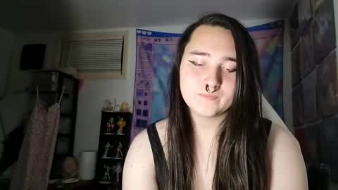 nonbinarybeauty20 online show from 01-18-25, 08:10