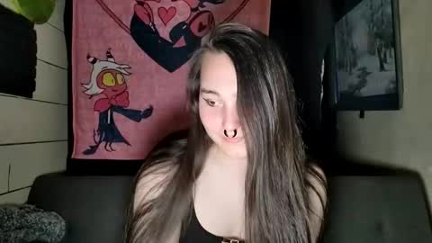 nonbinarybeauty20 online show from 04-09-26, 03:28