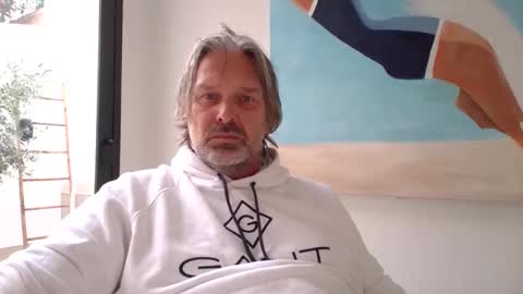 Ralle online show from 10-26-25, 03:18