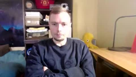 J. online show from 04-04-26, 10:24