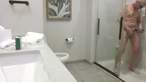 noodledude07 online show from 03-28-26, 08:36