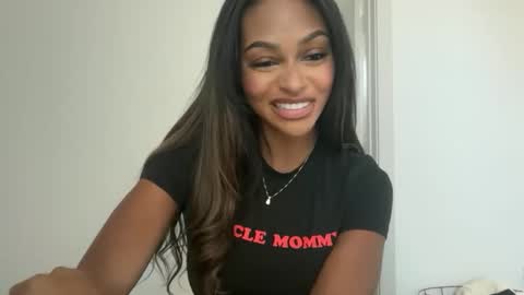 Snapshot of noodsovernudes chatting on 02-22-26, 08:18 NoodsOverNudes online show from 02-22-26, 08:18