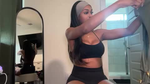 NoodsOverNudes online show from 04-25-26, 03:42