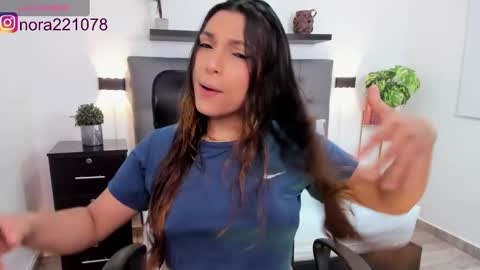 Snapshot of nora22xx chatting on 03-01-25, 03:10 Nora online show from 03-01-25, 03:10