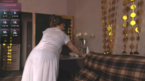 Nora online show from 02-09-26, 07:12