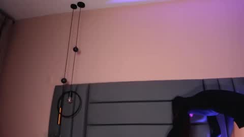 Nora Da Silva online show from 02-22-25, 11:46