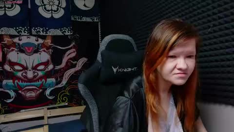 Nora online show from 12-20-25, 10:22