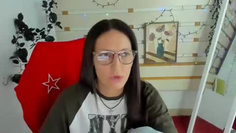 Nora online show from 04-03-26, 10:35