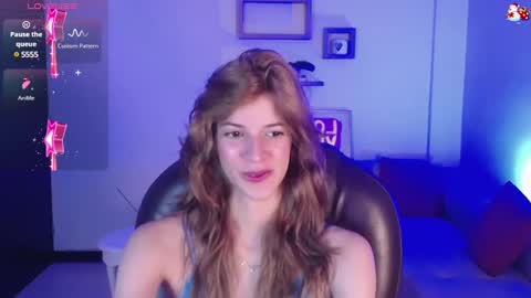 Snapshot of nora_vennucci chatting on 02-25-25, 07:03 Nora online show from 02-25-25, 07:03