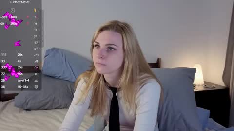 Elina online show from 10-10-25, 11:09