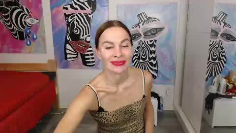 Snapshot of noraohgreys chatting on 12-02-24, 02:41 Nora online show from 12-02-24, 02:41