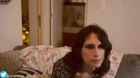 Ariane online show from 03-04-25, 01:55