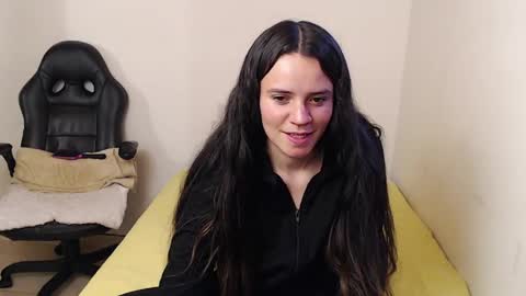 noreen_ online show from 04-08-26, 07:25