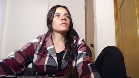 noreen_ online show from 04-14-26, 10:27