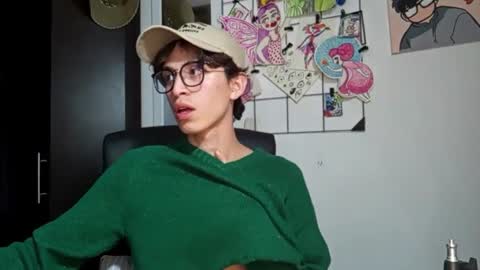 Snapshot of norehg__ chatting on 09-17-25, 08:16 Norehg online show from 09-17-25, 08:16