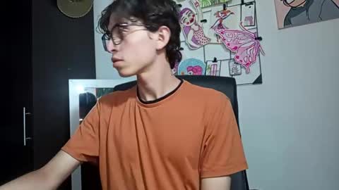 Snapshot of norehg__ chatting on 09-22-25, 08:49 Norehg online show from 09-22-25, 08:49