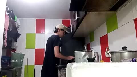 Snapshot of norehg__ chatting on 09-24-25, 08:39 Norehg online show from 09-24-25, 08:39