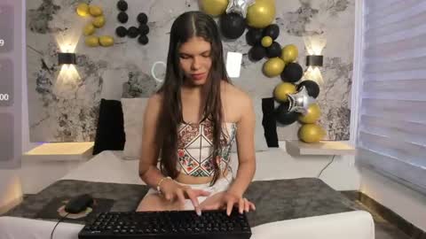 Snapshot of norki_ chatting on 04-17-26, 07:17 Norki online show from 04-17-26, 07:17