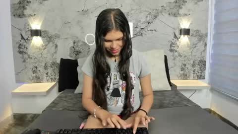 Snapshot of norki_ chatting on 05-14-26, 11:39 Norki online show from 05-14-26, 11:39