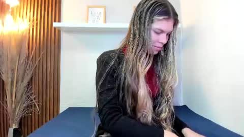 Norki  online show from 07-06-26, 12:02