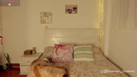 Snapshot of norma_jeaane chatting on 09-23-25, 02:31 Norma Jeaane online show from 09-23-25, 02:31