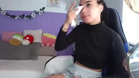 Snapshot of northly chatting on 01-27-25, 04:43 NORTH online show from 01-27-25, 04:43