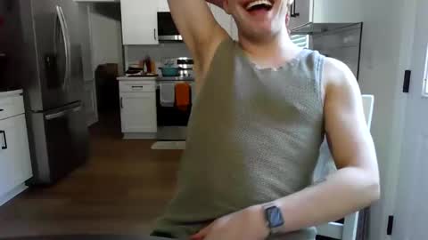 Snapshot of northofsouth_xxx chatting on 06-11-26, 01:42 northofsouth_xxx online show from 06-11-26, 01:42