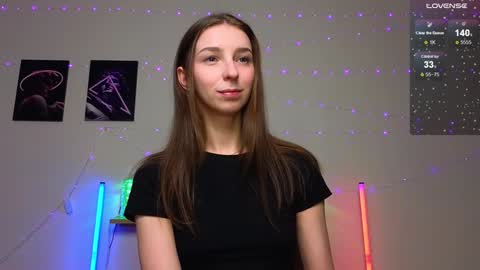 Hello My name is Helene NTMU  Finger up if u like what u see online show from 12-18-24, 02:28