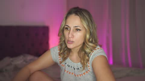 Tina online show from 02-01-25, 05:26