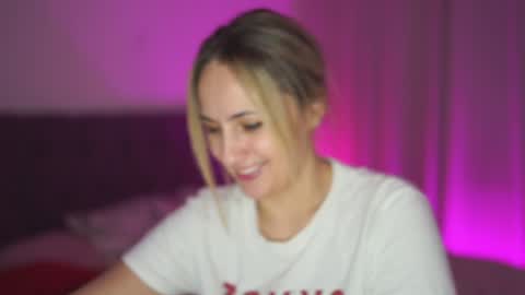 Tina online show from 02-08-25, 05:18