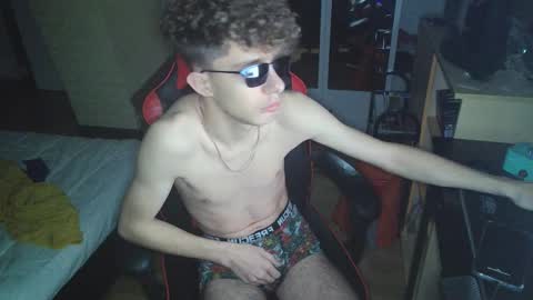 Snapshot of notspace_721128 chatting on 02-12-25, 09:43 NotSpace online show from 02-12-25, 09:43