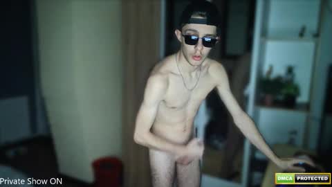 Snapshot of notspace_721128 chatting on 09-18-25, 01:46 NotSpace online show from 09-18-25, 01:46