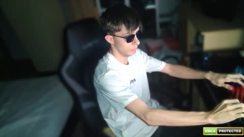 Snapshot of notspace_721128 chatting on 10-14-25, 04:08 NotSpace online show from 10-14-25, 04:08