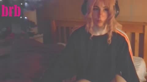 Snapshot of notyourfemboi chatting on 10-12-25, 11:59 Lucy online show from 10-12-25, 11:59